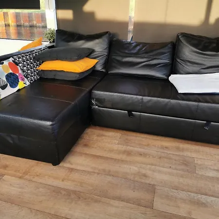 Loft Boat Πλωτό κατάλυμα