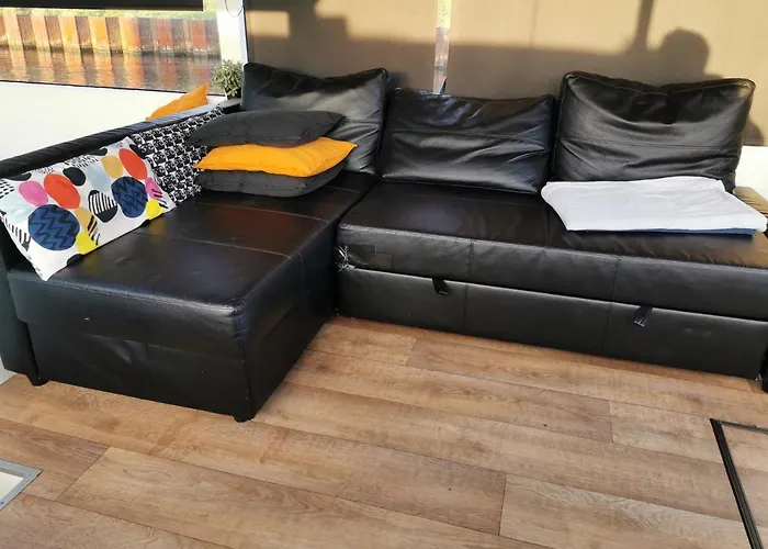 Loft Boat Πλωτό κατάλυμα